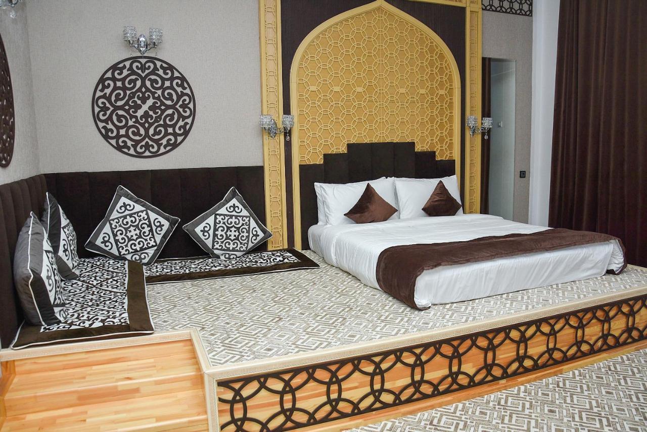 Hotel Ramada By Wyndham Turkistan Exteriér fotografie