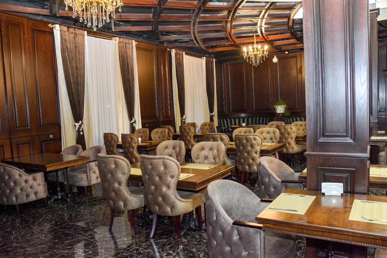 Hotel Ramada By Wyndham Turkistan Exteriér fotografie