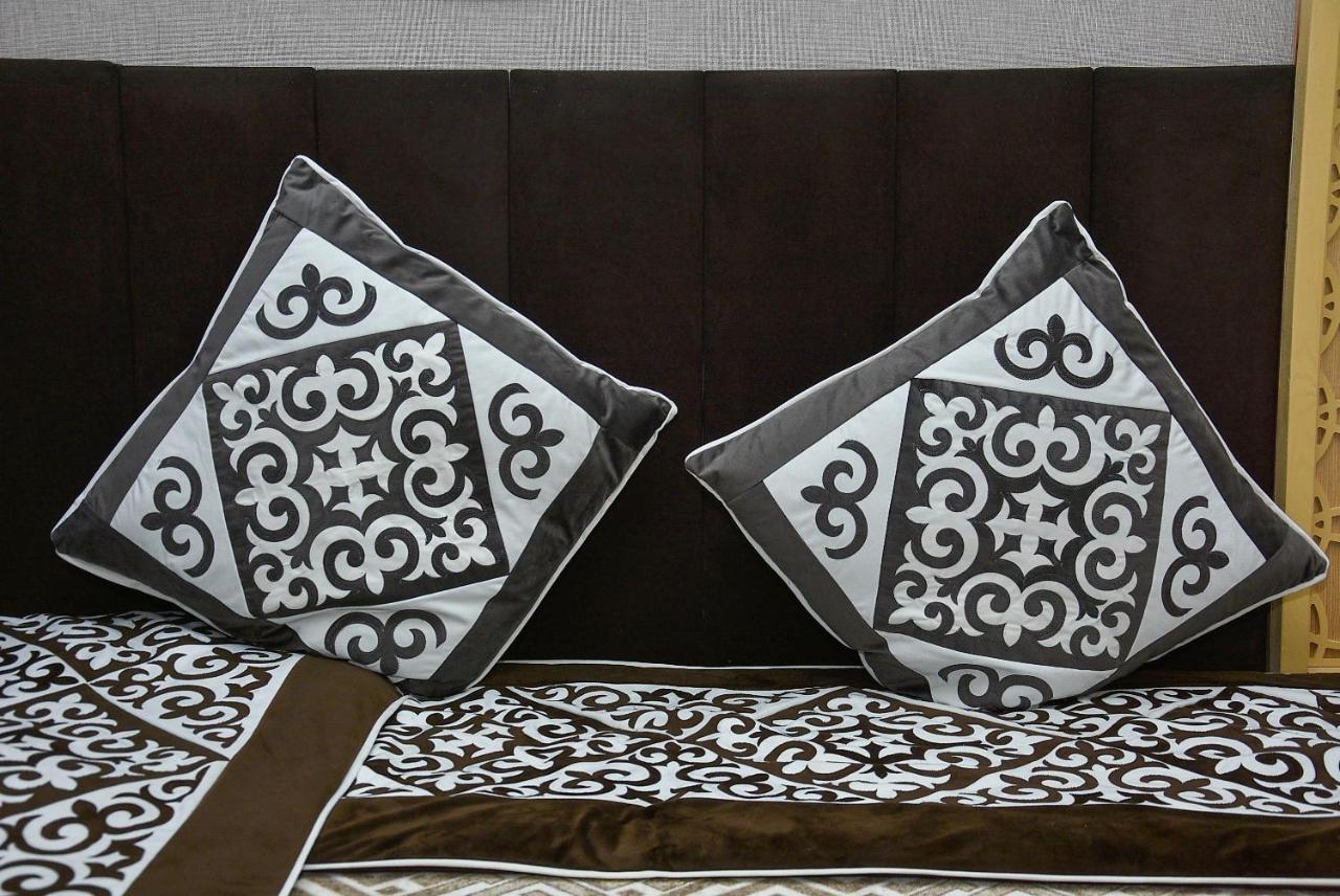 Hotel Ramada By Wyndham Turkistan Exteriér fotografie