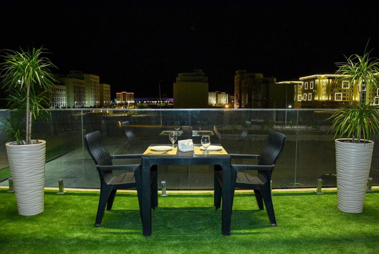 Hotel Ramada By Wyndham Turkistan Exteriér fotografie
