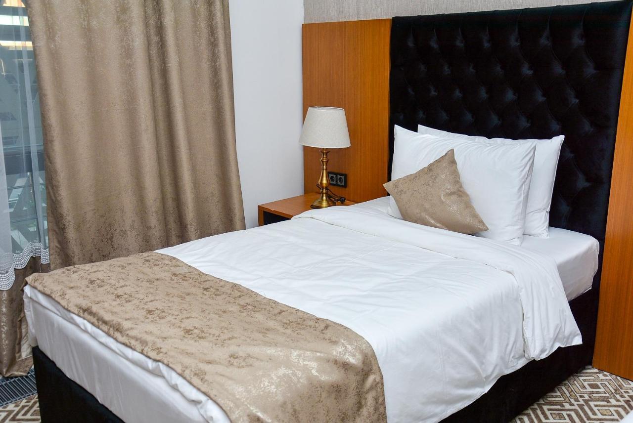 Hotel Ramada By Wyndham Turkistan Exteriér fotografie